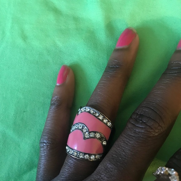 Pink ring ! - Picture 5 of 5